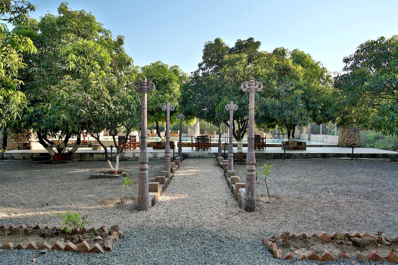 Gir Lions Paw Resort With Swimming Pool Sasan Gir Exterior foto