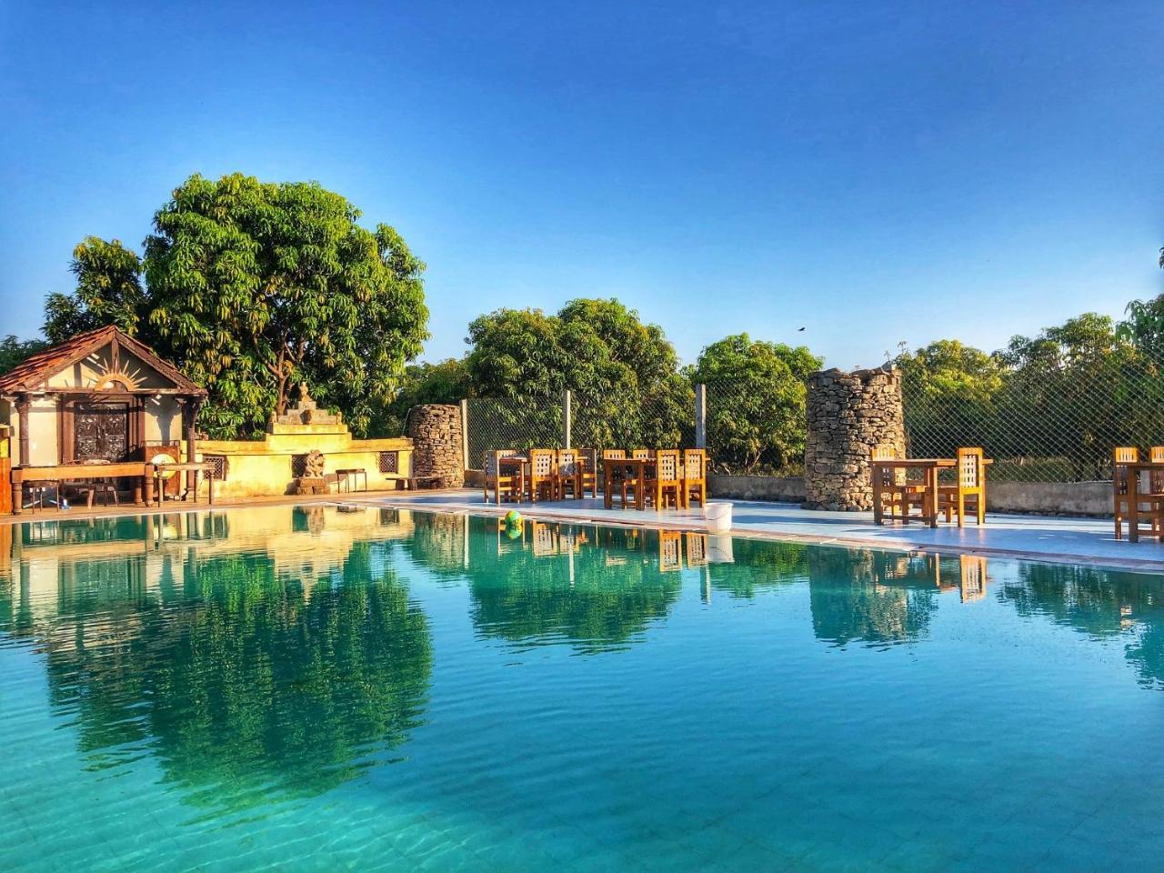 Gir Lions Paw Resort With Swimming Pool Sasan Gir Exterior foto